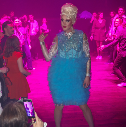 show cabaret transformiste corporate