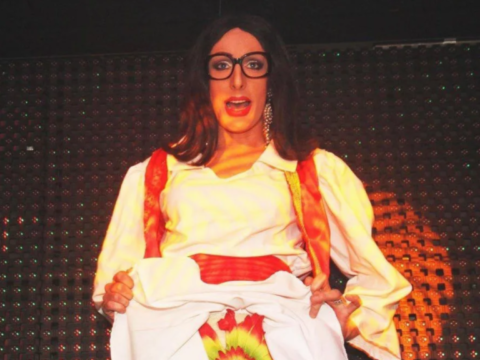 transformiste nana mouskouri